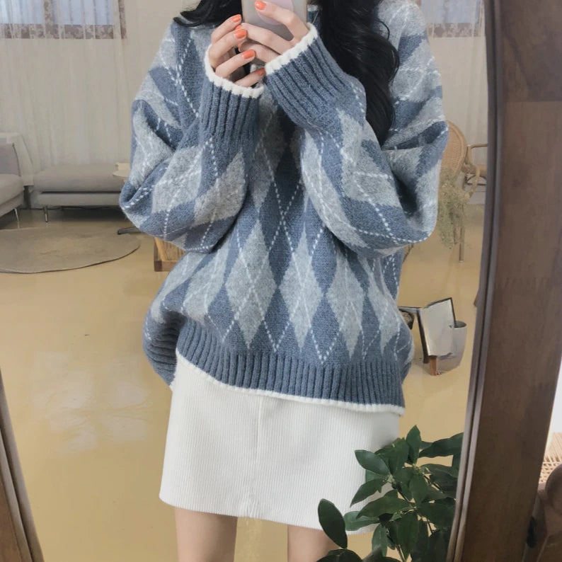 Casual Loose Argyle Knit Sweater Perfect for Fall & Winter