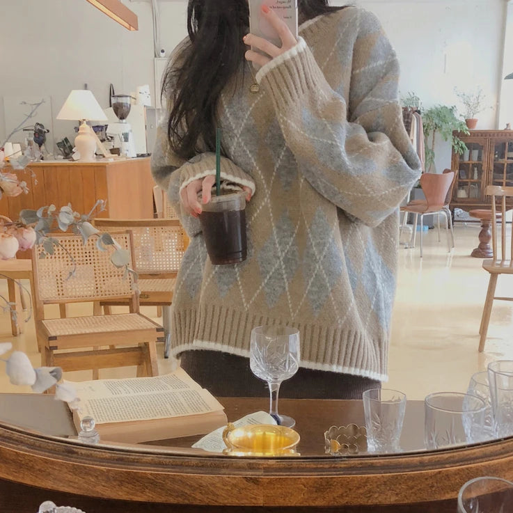 Casual Loose Argyle Knit Sweater Perfect for Fall & Winter