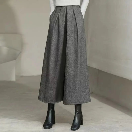 Relaxed Style Elastic Waist Pleated Pants