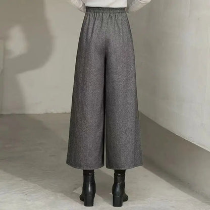 Relaxed Style Elastic Waist Pleated Pants