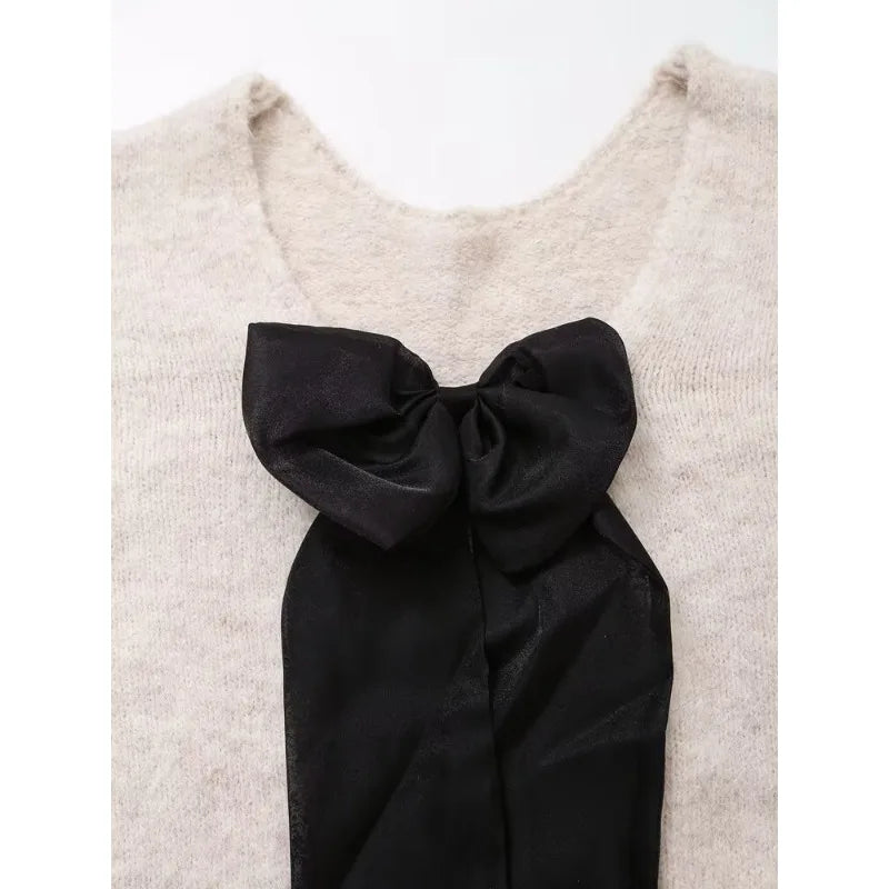 Solid Long Sleeve Pullover with Bow Detail Effortless Style