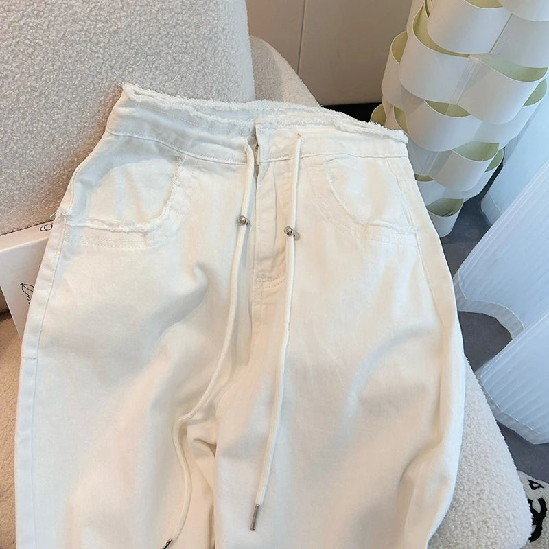 Adjustable Waist High-Rise White Jeans Women’s Wide-Leg Spring Style