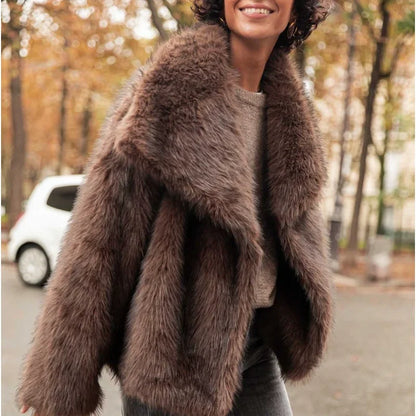 Vintage-Inspired Faux Fur Coat Elegant Button-Down Style