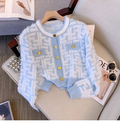 Gentle Style Short Knit Cardigan Women’s Luxe Autumn Layer