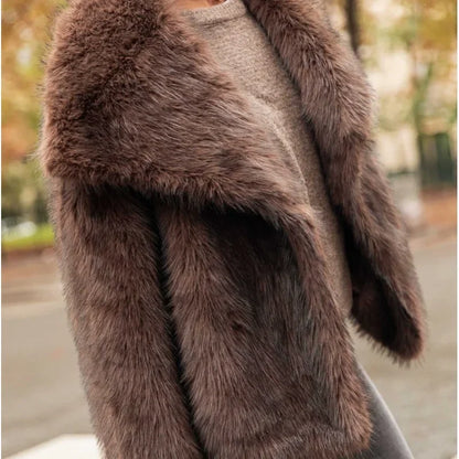 Vintage-Inspired Faux Fur Coat Elegant Button-Down Style