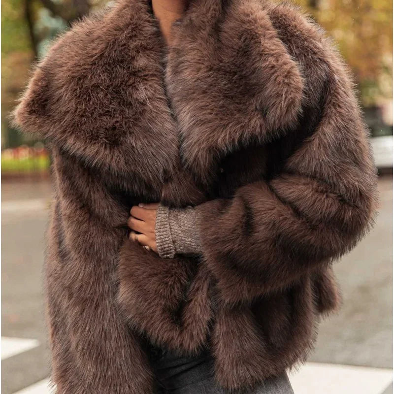 Vintage-Inspired Faux Fur Coat Elegant Button-Down Style