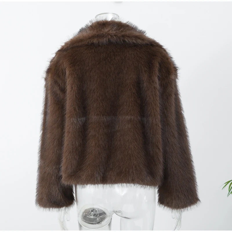 Vintage-Inspired Faux Fur Coat Elegant Button-Down Style