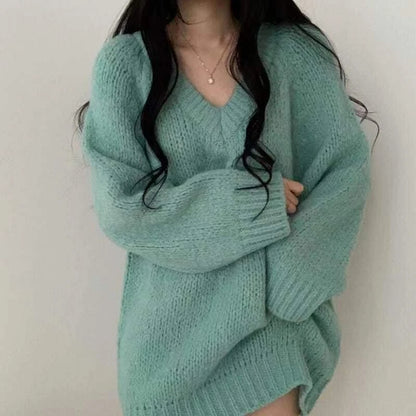Retro V-Neck Knit Sweater Dress Cozy and Chic