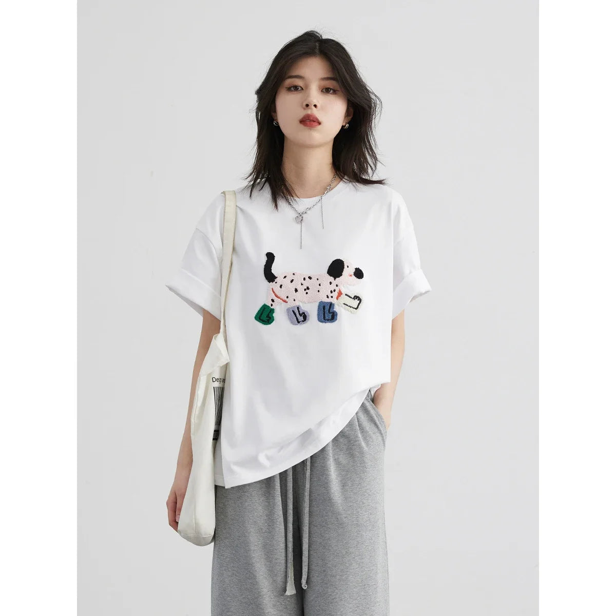 Cute Dog Embroidered O-Neck T-Shirt Casual Summer Vibes